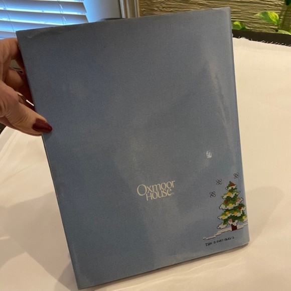 ALL THROUGH THE HOUSE Christmas in Cross Stitch Great Patterns Sewing Crafts - Picture 13 of 13